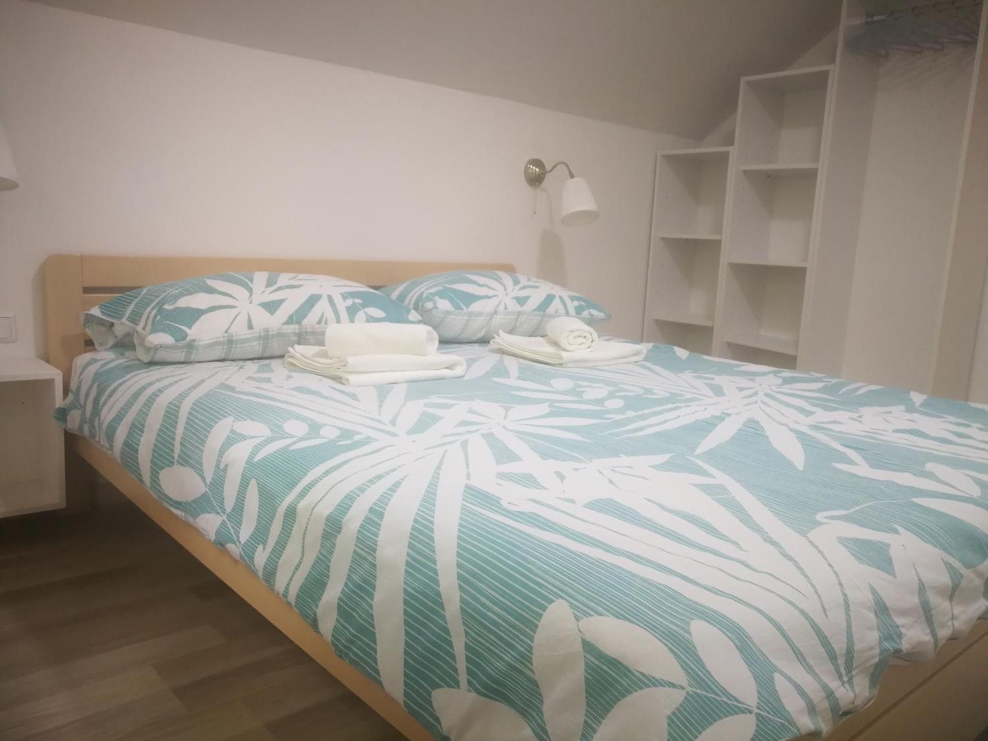 New Apartment Near Plitvice Lakes Smoljanac Rum bild